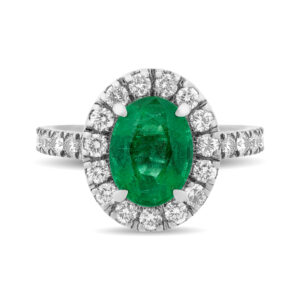 Anillo de oro blanco, diamantes y esmeralda oval
