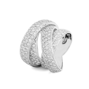 Anillo de oro blanco con diamantes