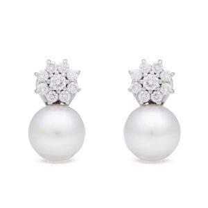 Pendientes de oro blanco con diseño floral de diamantes y perlas